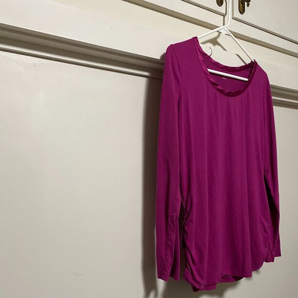 Motherhood Maternity tunic w/satin-like trim & ruched sides, size L - Picture 3 of 10